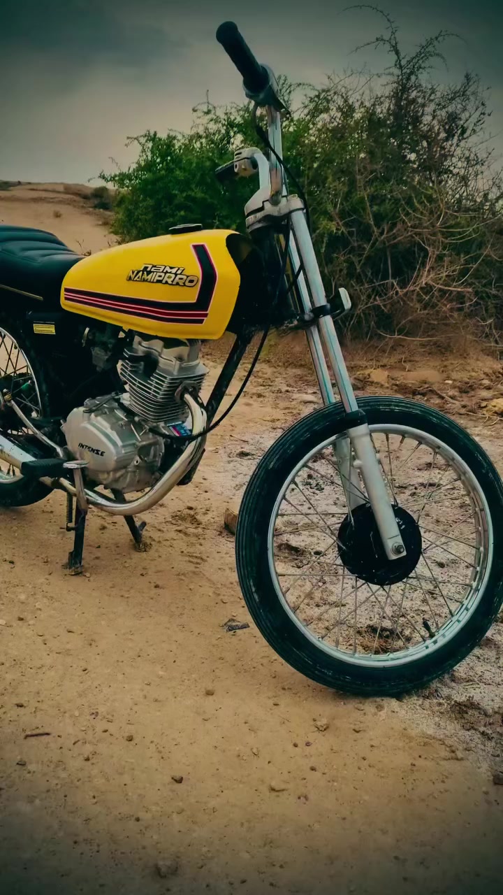 ‎دراجه للبيع ام تنس موديل 23 المكان العماره*********** ‎معلش على الشريحه ما تحصلني دق  بس على الوتساب السعر 650 وفيها مجال ￼￼
