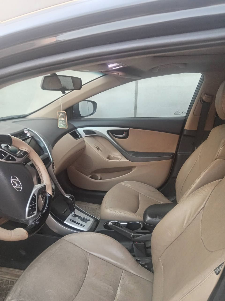 للبيع لانترا ٢٠١٣
فول الفول حتى كشنات خلفي هيتر
امريكي محرك دوش
الضرر جاملغات خلفي
السعر ١٠٠ وبيها مجال


**إذا كنت صاحب هذا الإعلان وتريد حذفه لأي سبب، رجاءا أرسل رسالة إلى الدعم الفني**