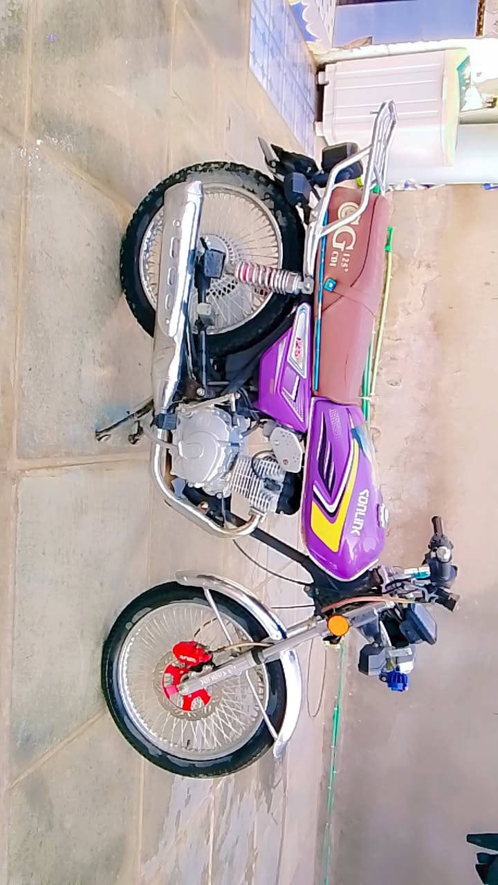 سلام عليكم دراجه للبيع موديل 24 محدث 25 الدراجه كلشي بيهه شقال خمسه كير السعر 700 وبيه مجال، ‏‪0773 645 7459‬‏
