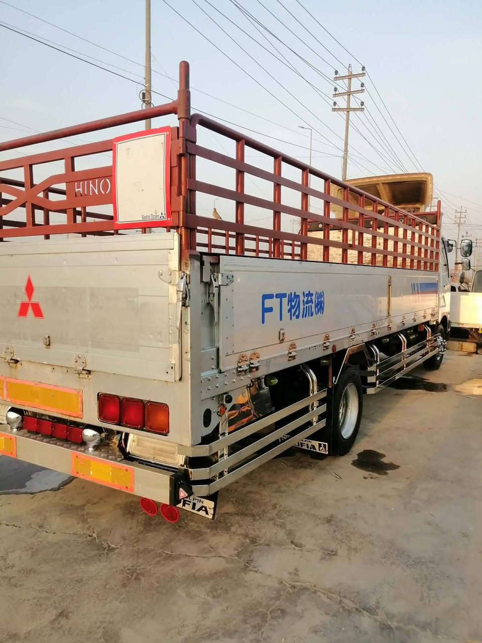 فوزه كريستال موديل 2009يسره بلادي مكينه16عادي سته وربع بلادي تايرات19ونص ولكدام17ونص سنويه 2028 ارقام نكليزي بسمي مداور ثاني يوم لاتصال***********
