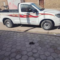 هايلوكس • ٢٠٠٦ • مكينه وكير مكفول