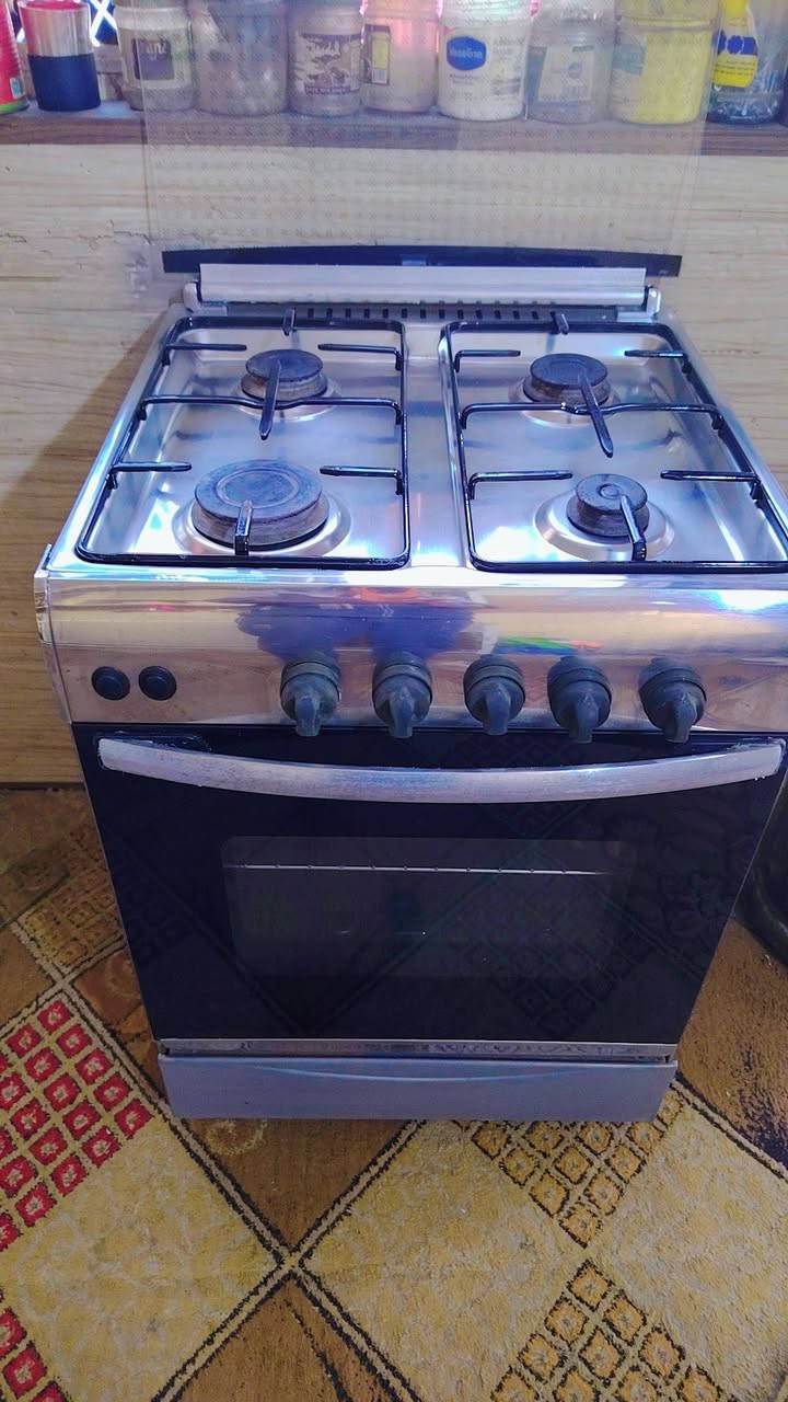 طباخ مصري.سعر125الف اوبي مجال للشراي ***********
