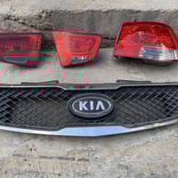 بك لايت سيراتو  مع شباك من ٢٠٠٩ لحد ٢٠١٣ للبيع مكاني الشعب 07712276437...