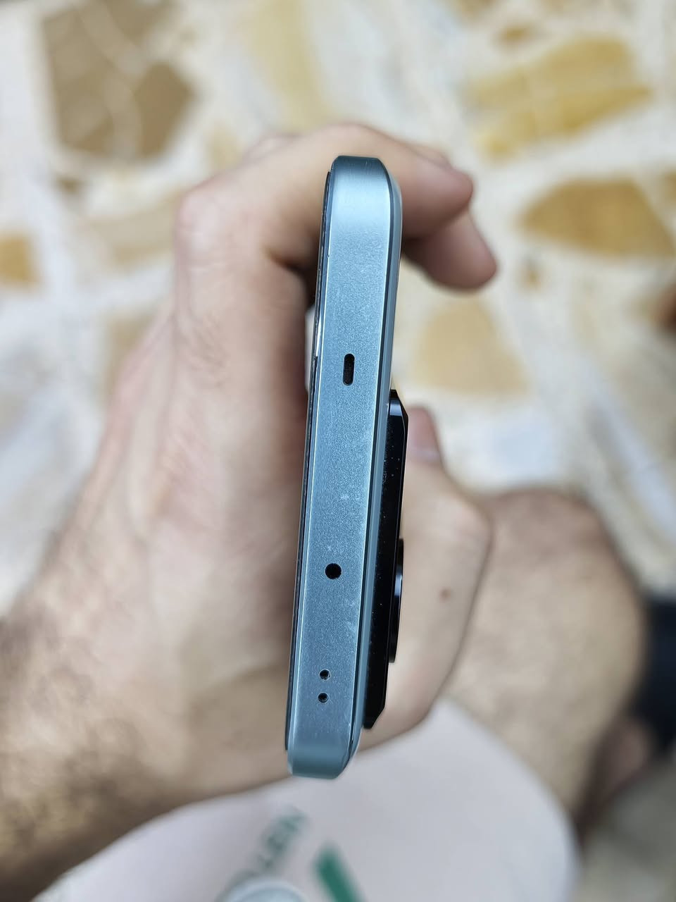 Xiaomi 13T pro مستعمل للبيع
النظافة ٩٠٪
ما داخل تصليح وكله بلادي ١٠٠٪ بعض الشخوط البسيطة بسبب الاستخدام 
الملحقات كاملة وياه 
نسخة ٥١٢/١٢
اللون الاخضر الزجاجي المميز النسخة العالمية
السعر ٤٥٠ الف وبيه مجال بسيط 
ما عندي توصيل العنوان بغداد الكرادة.


**إذا كنت صاحب هذا الإعلان وتريد حذفه لأي سبب، رجاءا أرسل رسالة إلى الدعم الفني**
