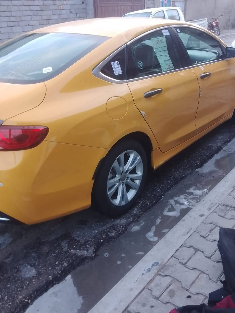 سلام عليكم سياره للبيع سي 200 سياره مديل 2015 ماشيه
60 تخم تاير مكينه كير تبريد حداديه كله جديد ارضيه جلد موصفات شاشه جبيره تحكم ستيرن كامره خلفيه سنويه 30 
تحويل مشروع وطني سعر 85 
وبيه مجال مكان بصره قضاء المدينه اتصل ***********
