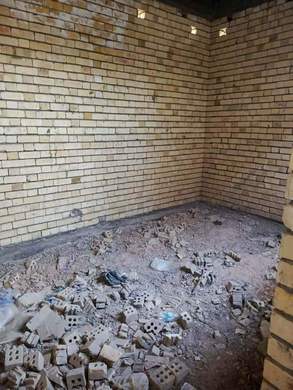 السلام عليكم هيكل للبيع مساحة 100 متر ورة الامام الحر ع بشارع النفوس القديمة بناء طابوك جمهوري السعر 75 وبي مجال قليل الشراي يتصل ويدلل ما متواجد خاص اتصل وبيك خير ودلل ***********
