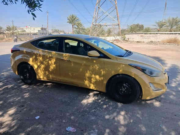 النتره موديل ١٦ رقم بغداد
محرك ٢٠٠٠ سيارة جاهزه الشغل 
حادث في مريكا جاملغ خلفي اليسر
في عراق باب أيمن الخلفي 
والباقي ليبل واحد البجم كبس شركه
سعر ١٠٨
مكان سيارة بغداد 
***********
