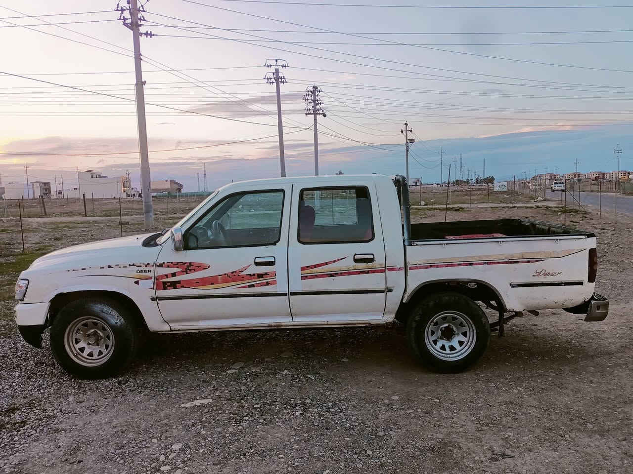 دێر مۆدێل 2007 ناوسوور جام کارەبای مەنەفێسی فسفۆڕی کتابی فەلاحی بۆ کراوە بۆیاخ لێدراو نییە پەڵە پەڵە کەمکەم بۆیاخی هەیە سەیارەیەکی جوانو نمونەیە مەکینە لۆک کراوەتە سەری گێڕو مەکینەو تندو تۆڵی بەشەرت ناونیشان چەمچەماڵ سعر 24وەرەقە ژ.م کۆڕەک***********
ئاسیا***********
