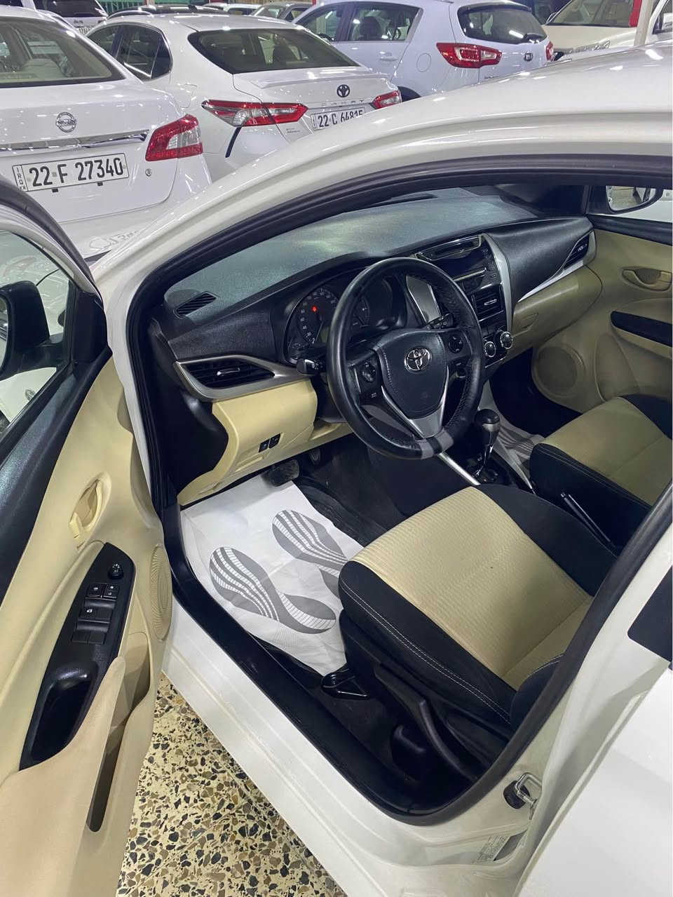 يارس موديل 2019ى مه كينه گچكه ى شه ريكه جيهان سه ياره يه كى زور جوانو نويه 56 هه زار رؤيشتيه هه موو شتى نوى كرايته وه سه ياره كه بى سبوخه يه ك جيكاى بجوكى ته عديله داواى 125وه ره قه
ى ده كه م كه مى مه جال *********** أربيل, العراق
