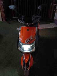 دراجة للبيع Bt شحن للبيع  نظيفة جدا  كير 3 نمر  تشغيل عن بعد  2 بصمة و...