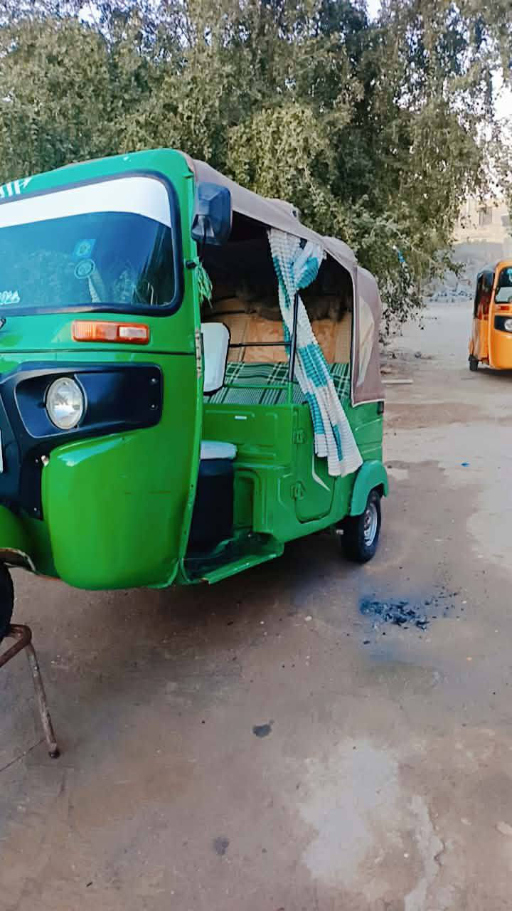 سلام عليكم 21للبيع مستعجل تكتك نضيفه رقم نكليزي بسمي لأستفسار *********** خاص مقلق
