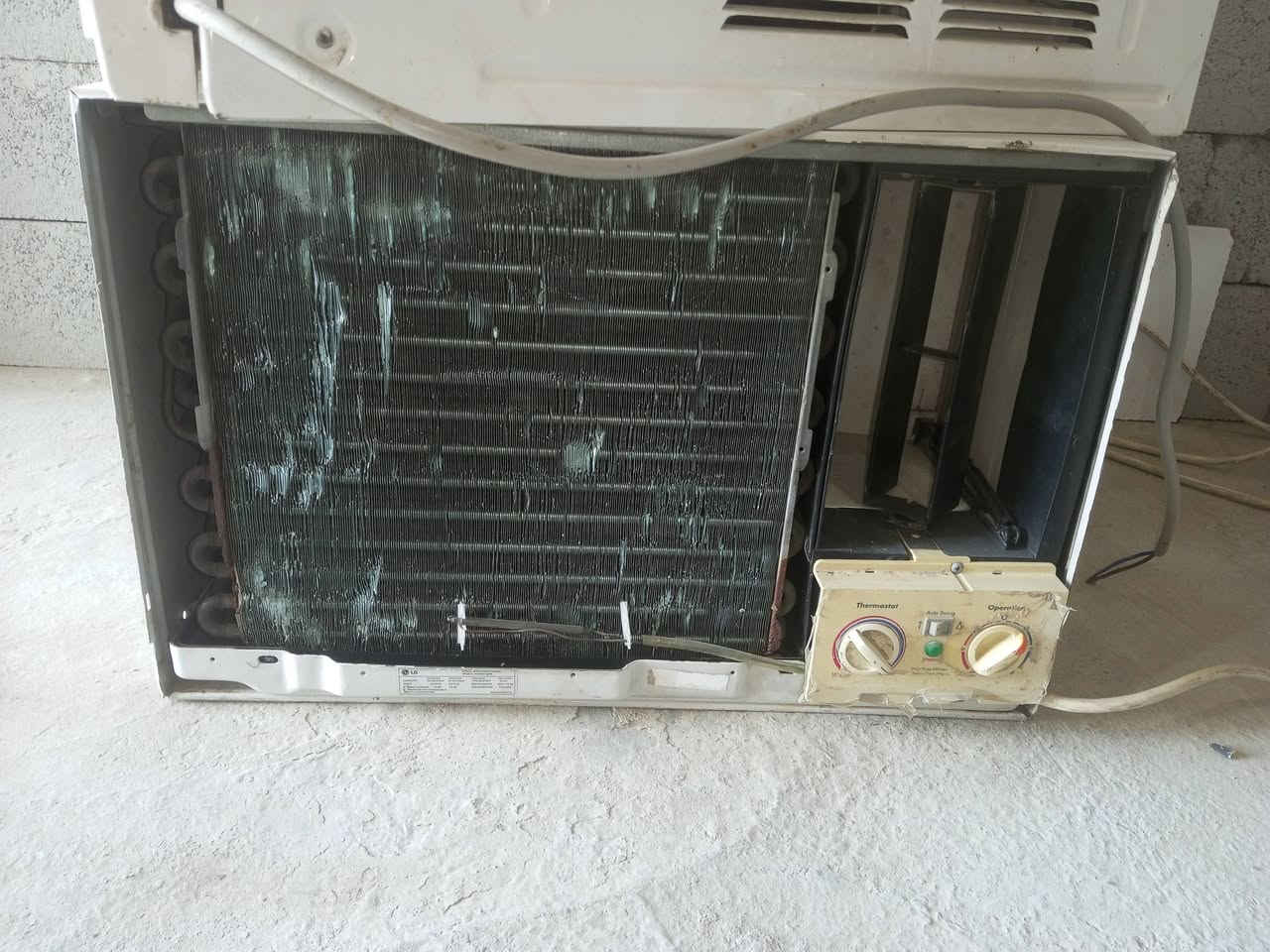 سلام عليكم مكيفات البيع
تبريد حار بارد فول ع فحص وضمان 
واحد ريان ثاني ال جي 
عنوان تقاطع ساده 
***********
