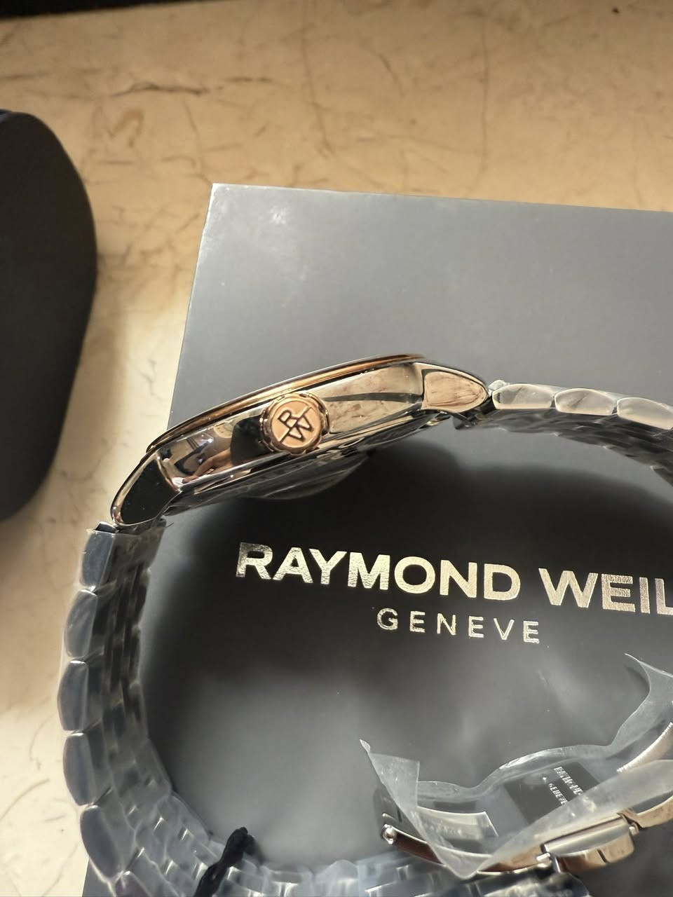 للبيع ساعة رايموند ويل جديدة وكالة مع كامل المرفقات السعر 1200$


**إذا كنت صاحب هذا الإعلان وتريد حذفه لأي سبب، رجاءا أرسل رسالة إلى الدعم الفني**