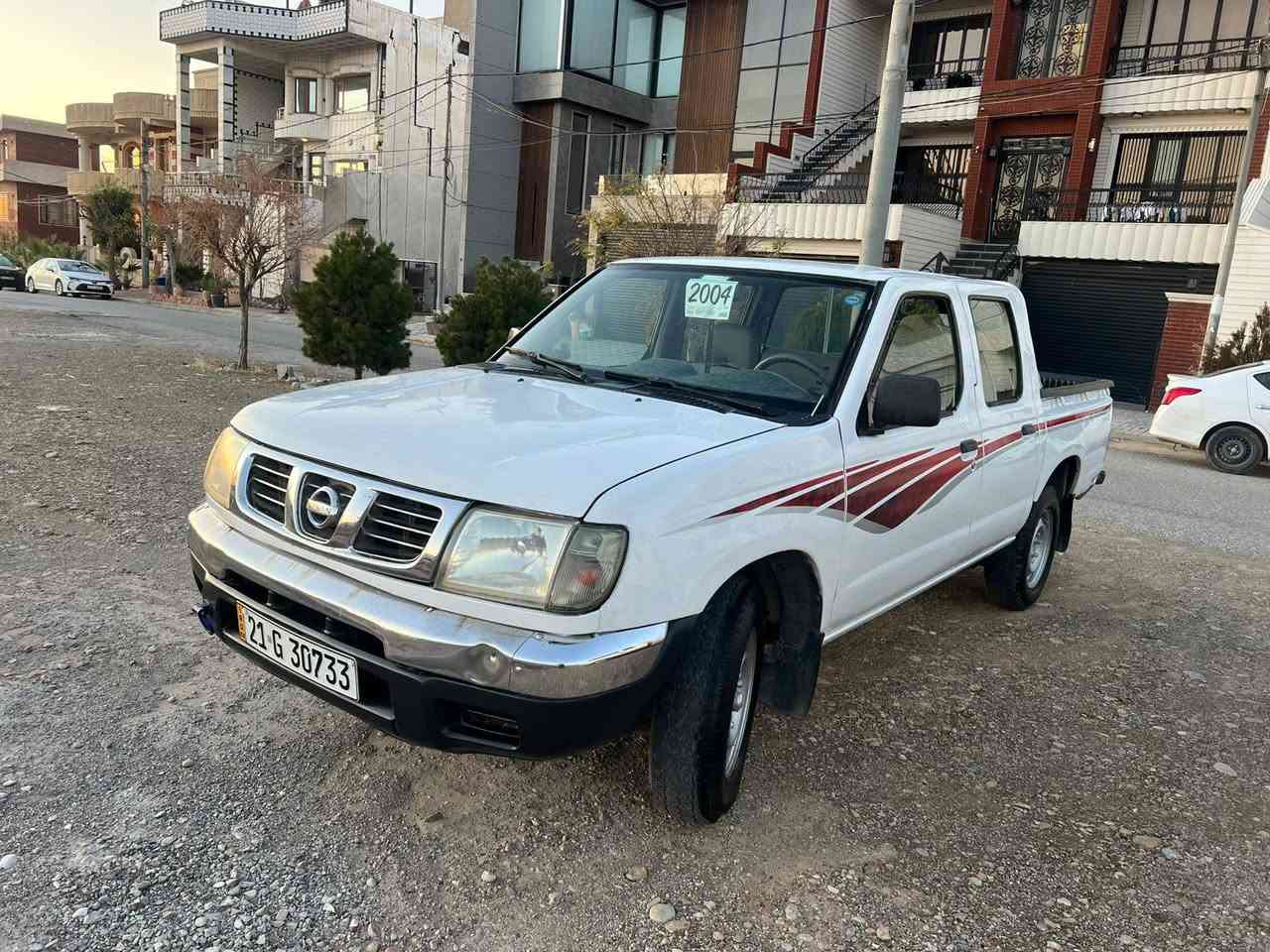 نیسان پیکئاپ 2004 
تەبرید و پاوەر مەکینە کابرێتەر
سەنەوی تا ٢٠٢٩ تازەیە بە ناو خۆمەوەیە 
دەرگای کابینەکەی
 لەسەر ساغی بۆیاخ کراوە 
کامل جاهیز پێش و پاش بێ تەقەو ڕەقە
 بەرگە کوشن و بەرگی گاعی تازە تێگیراوە 

سعر : لە کۆمێنت داوای بکە ڕاستەوخۆ بۆت دێت 🤖 

پۆڵیش و قەڵەم کاری کراوە
 دینار مەسرەفی نیە

ژمارەی خاوەنەکەی 
***********
وەتسئاپ
