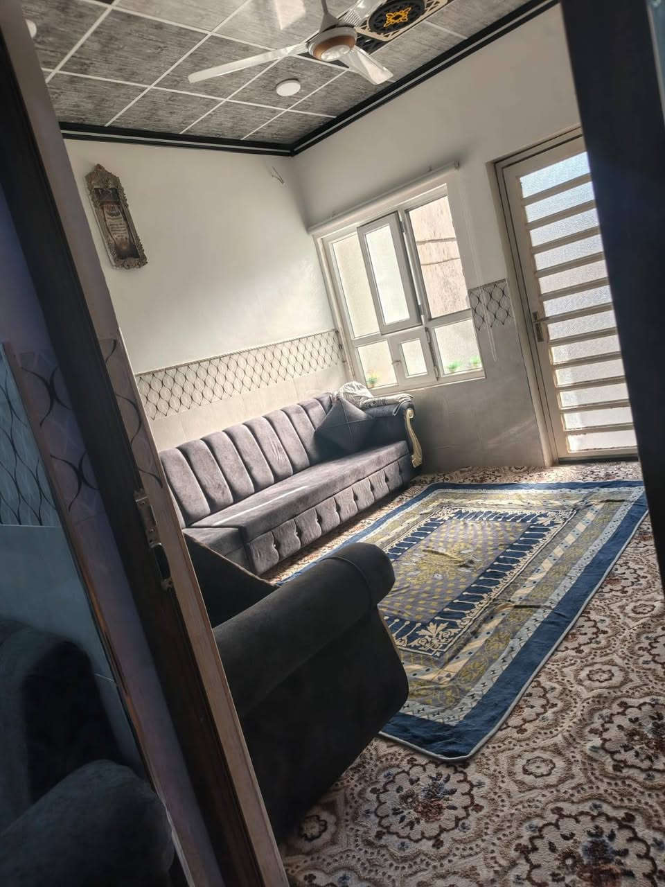 دار للبيع مساحه ١٠٠ متر بناء حديث طابقين الواجهه ٥ والعمق ٢٠ بل ٩٥ قرب السايدين للاستفسار الاتصال عل
*********** بي واتساب
