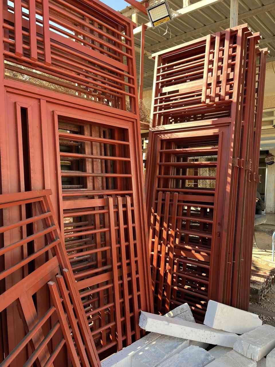 بسم الله الرحمن الرحيم
وصول ابواب وشبابيك جنل ٣ملم 🔥
اسعار مناسبة 🔥 
العنوان:بابل المسيب مفرك السدة

***********📞
***********📞￼￼￼
