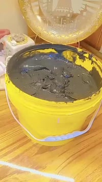 معالج كافيار • ترطيب عميق • يقلل التساقط