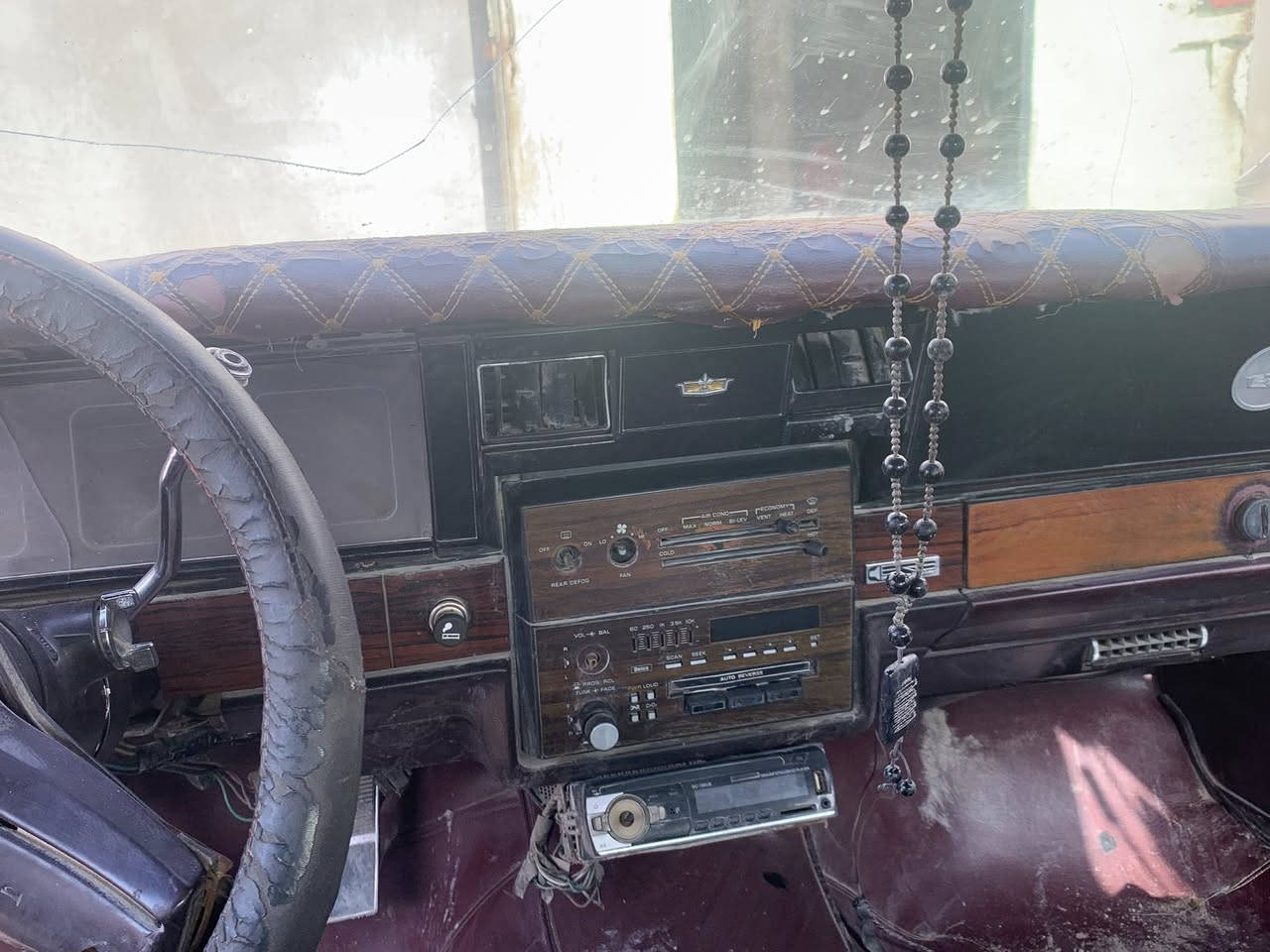 شفرليت كابرس مديل88رقم كربلاء مشروع وطني سنويه مجدد2027كير ومحرك بلاد نضاف حداده نضيفه طخم تاير كهربايات شغاله تحويل ثاني يوم لا ضربه ولا كلبه بيع او مراوس السعر25وبيها مجال حك الجيه المكان بصره قضاء الدير***********
