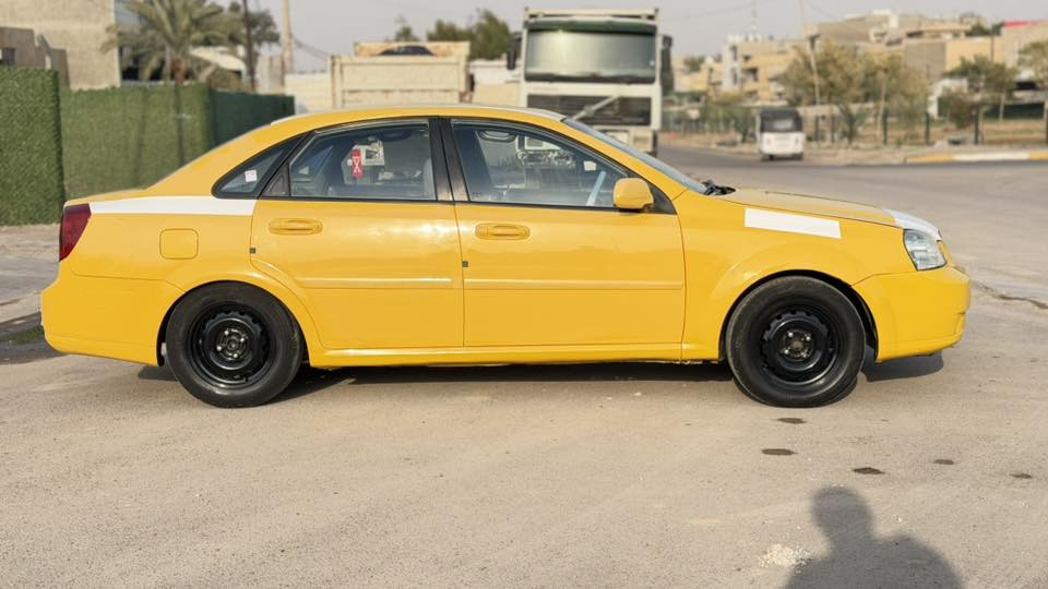 سلام عليكم اوبتره لبيع سيارة كفالة من الصبغ والضربة موديل 2011سيارة جاهزة مكينة كير صدر تبريد شغال هيئة مصفرة كير اوتو السعر 72وبيها مجال مكان السيارة البياع الاتصال***********
