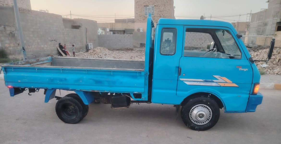 السلام عليكم كيه للبيع موديل 93 رقم بابل مكينه بيه خيط بخار كير اكسن شاصي مكفول رقم شاصي واضح حداديه نضيفه كهربيات شقاله تايرات نضاف باور شقال جاهزه السعر 38  المكان واسط ***********
