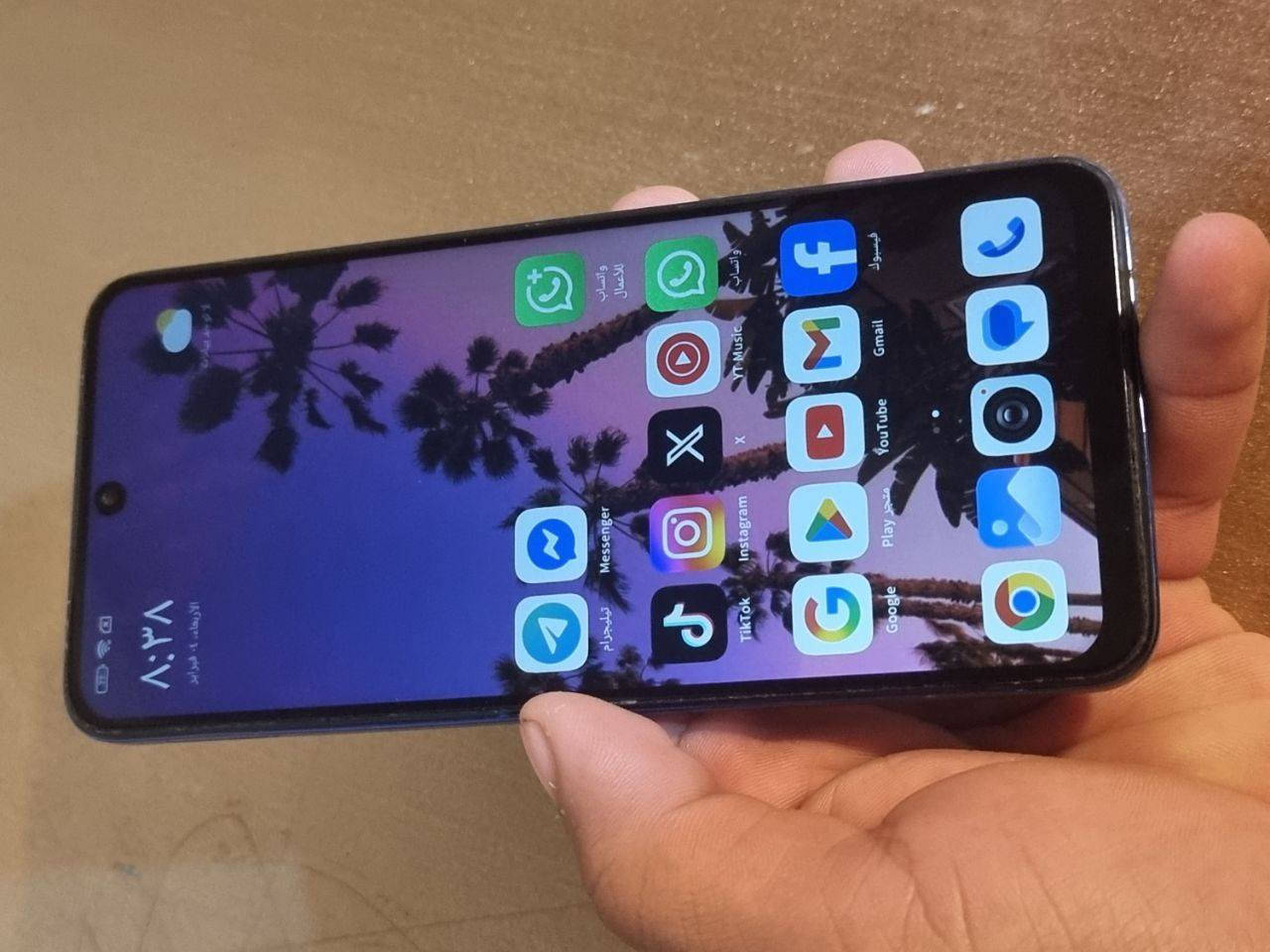 ريدمي نوت 11s ذاكرة 128gb مبدل شاشة فقط باقي كلة شغال ويا كارتون 
60 الف بعقوبة ***********
