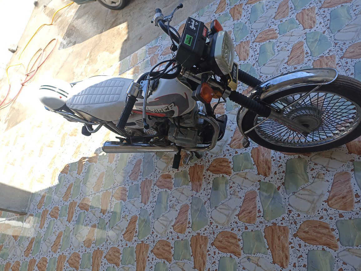 لبيع تايكر 2020اخوًجديد
محرك شرط برغي ما مفتوح 

مكاني موصل برطله

سعر 550بي مجال حك جيه


**إذا كنت صاحب هذا الإعلان وتريد حذفه لأي سبب، رجاءا أرسل رسالة إلى الدعم الفني**