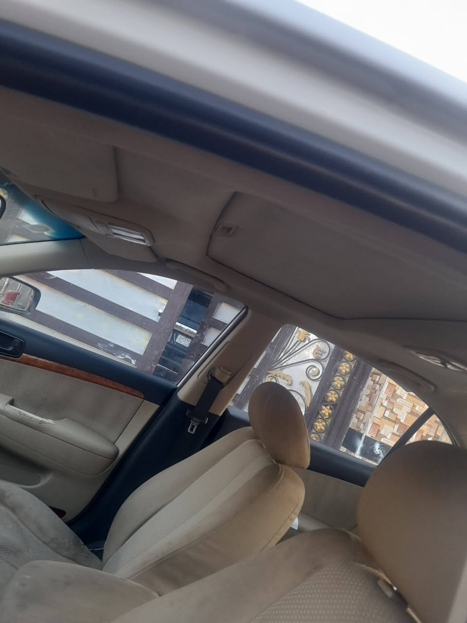 السلام عليكم 
سوناتا مديل 2011
رقم بابل جديد بسمي 
هزه وسنويه جديد 
فول مواصفات عده البصمه 

محرك ٢٠٠٠
بيهة كم قطعه صبغ 
ابيع حزام
بدون ضرر 
مكان بابل 
السعر ١١٠ 
ماتفيدك ارفع المنشور بكلمه ياالله 
***********
