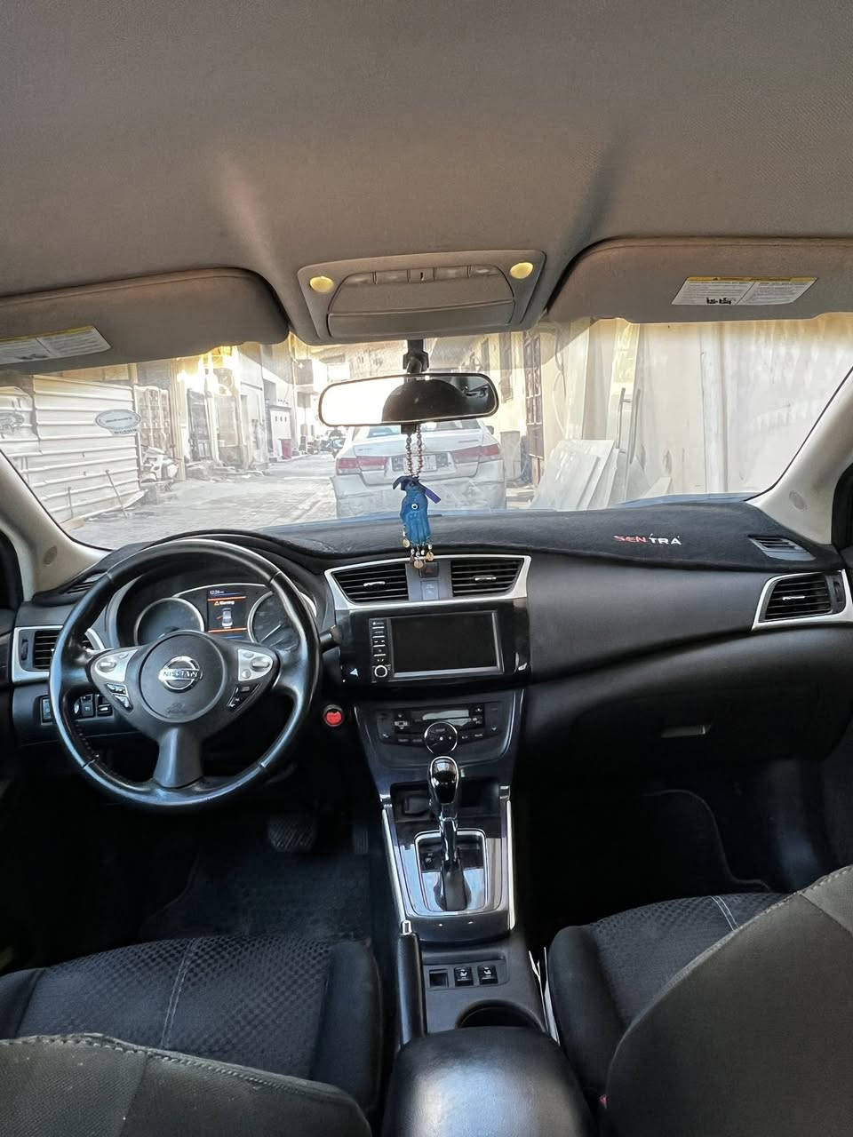 سلام عليكم للبيع نيسان سنترا2019 امريكي بنيد وجملغ بارد باب رقم اسليمانية والسونار موضح رقم الهاتف ***********
