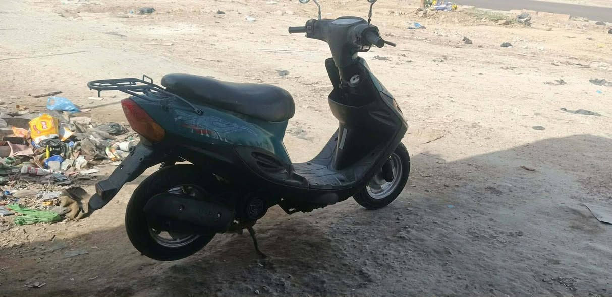 دراجة 60 بيجي تسع زروف دراجة كلش نظيفة بس معوزه باتري سلف وهندر عداد سرعة وبانزين قفل  جنطه بيها شلعه تخبل سعر ٢٥٠


**إذا كنت صاحب هذا الإعلان وتريد حذفه لأي سبب، رجاءا أرسل رسالة إلى الدعم الفني**