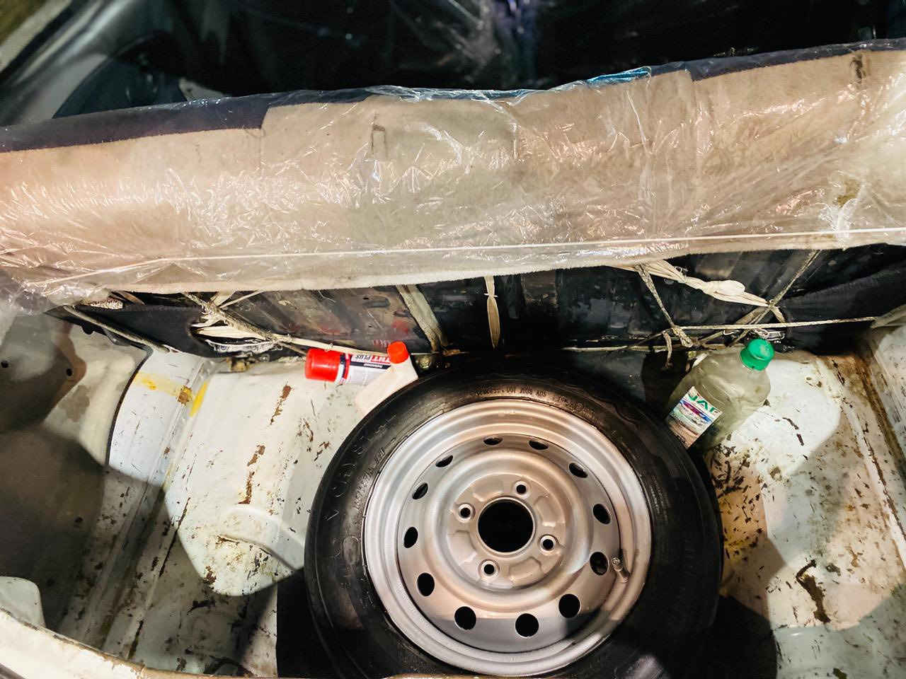 السلام عليكم 
كوكو كير عادي سياره جديده 
مايعوزها مصرف ربع صخم جديد 
مكينه لاصرف ولانفخ صخم جديد تايرات جدد 
وايرمنيه شغاله مكانها موصل الايسر 
غير متواجد عل نت 

***********
