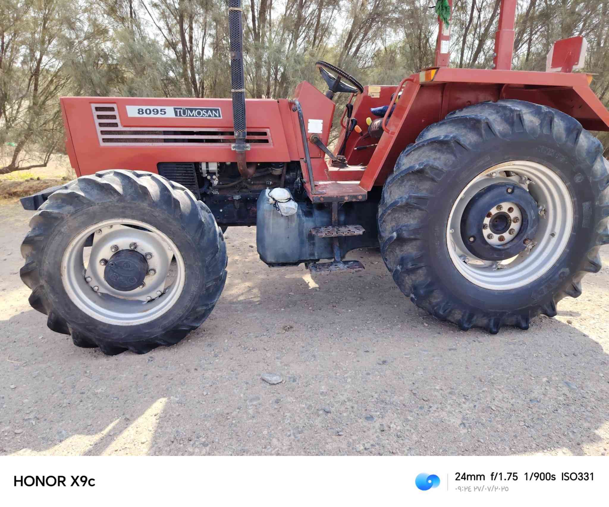 للبيع توموسان 12 

***********
***********
