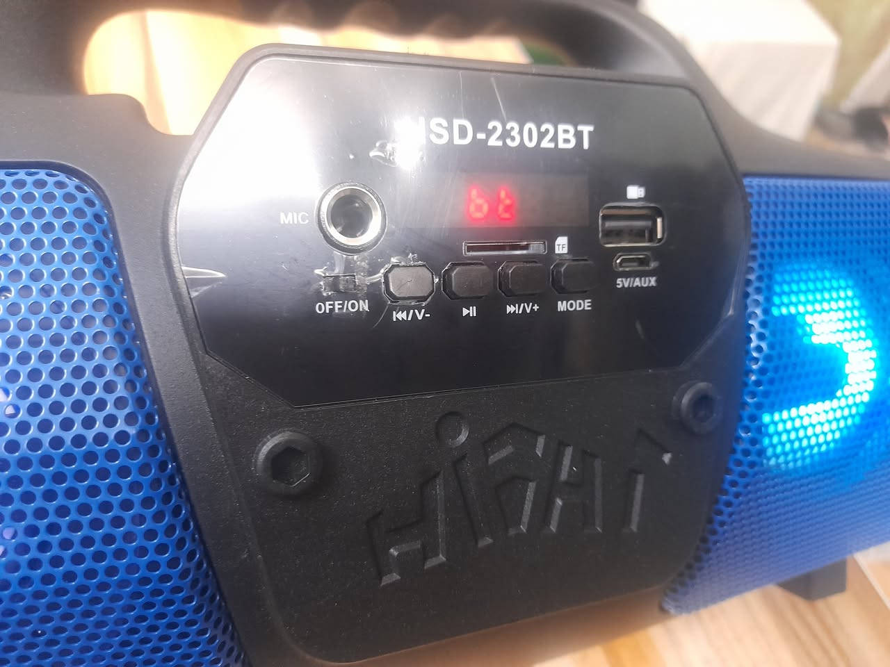 سماعة دي جي وراديو بلوتوث صوت عالي طلعت بالامزون


**إذا كنت صاحب هذا الإعلان وتريد حذفه لأي سبب، رجاءا أرسل رسالة إلى الدعم الفني**