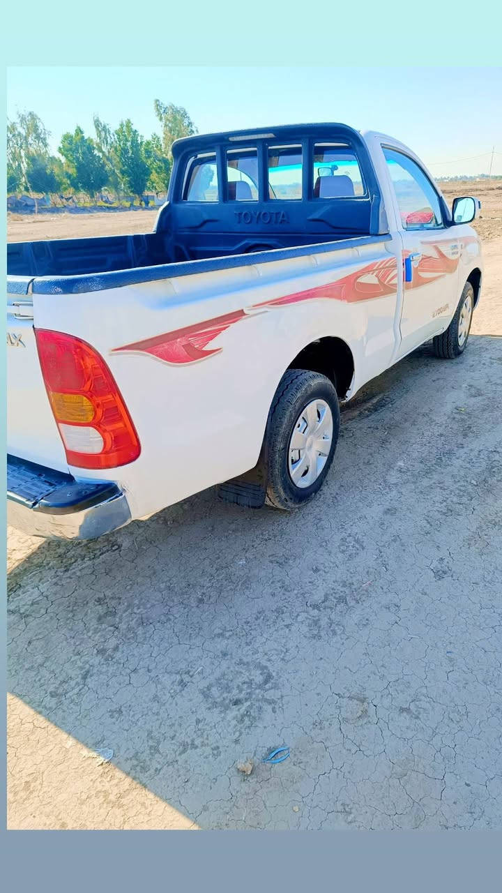 امن رخصت الأدمن سلام عليكم بيكم فلاونزه اتك10سعودي ابسمي رقم واسط مكفوله عده ملاحضات بسيطه سنويه الى28 ابيع ومراوس كيه  مكان الديوانيه رقم ***********
***********
