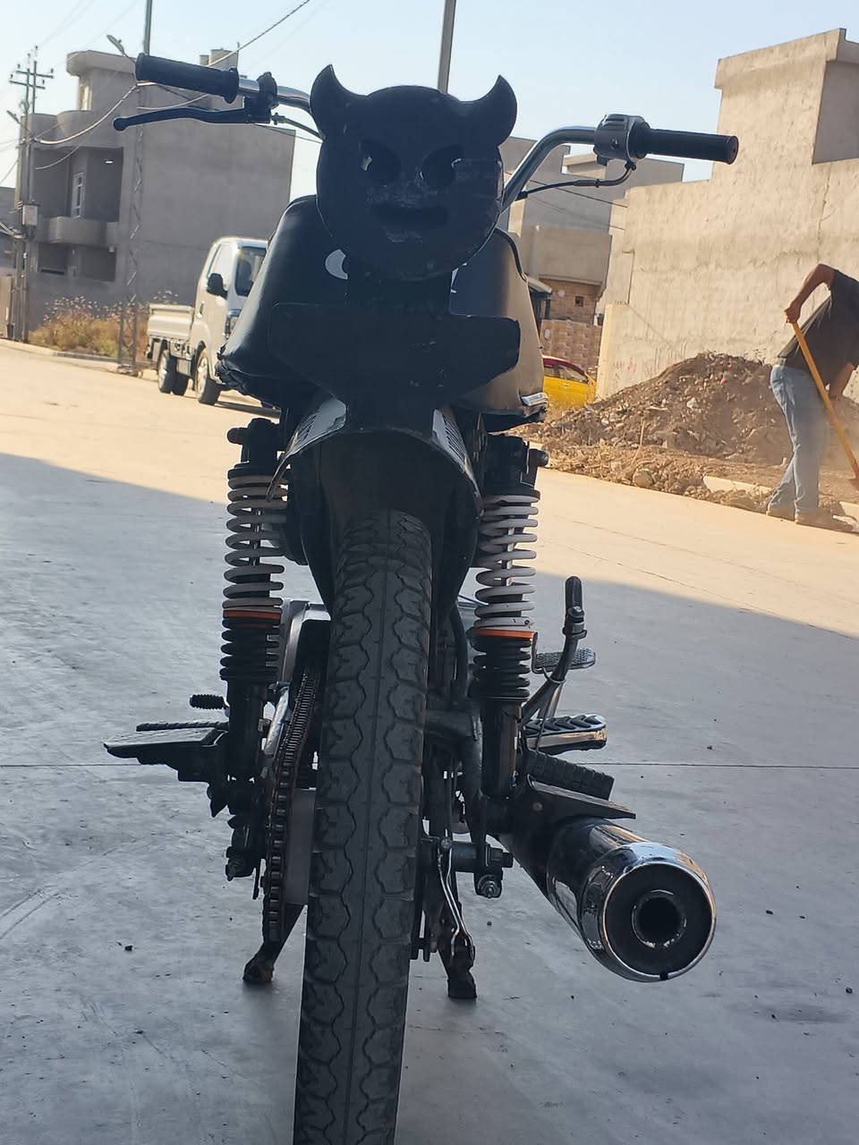 اخون معمر جديد اول مره هاي قفل 300خاص ما اجاوب بس ع رقم ***********
