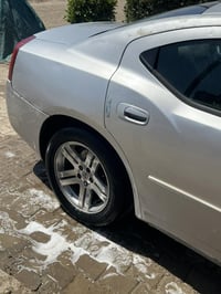 مكانها بغداد  فقط بيع جارجر 2010 سياره جاهزه الأخير بس تبريد ماعرف شبي...