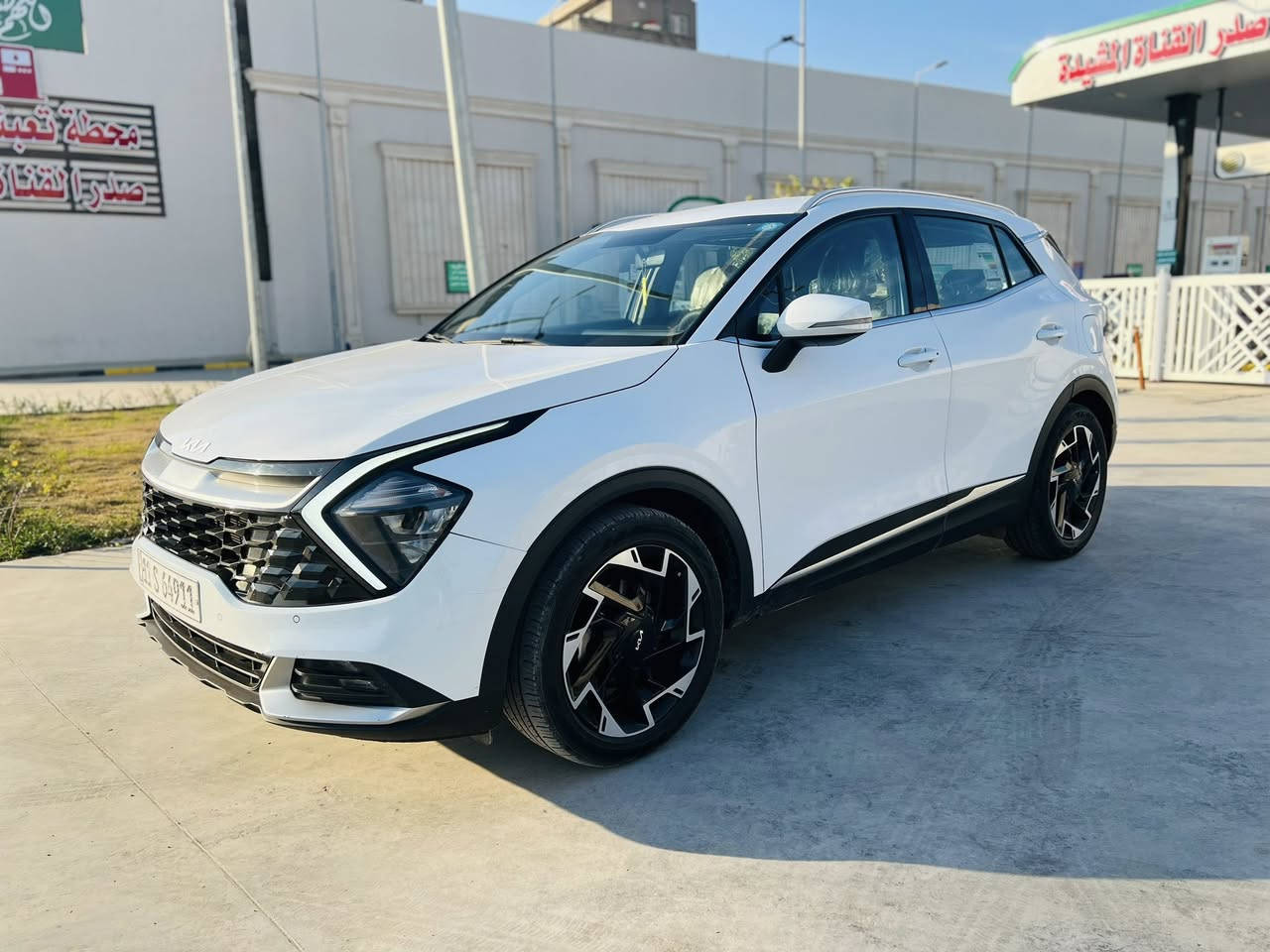 سلام عليكم
سبورتج 2023 خليجي مكفوله كفاله عامه
المواصفات بصمه تشغيل تشغيل عن بعد تحكمات اربع انضمه قياده شفتات ستيرن  وبعد بيها هواي مواصفات حلوه 
ماشيه 30 
السعر 213 وبيها مجال 
مكان سياره قرب سيطره الشعب الجديده
 ***********
