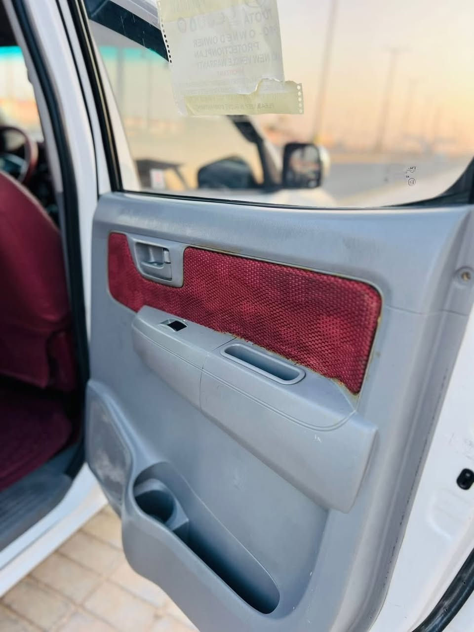 سلام عليكم للبيع بيكم فلاونزه ناصي موديل 11رقم اربيل 
بيه جاملغ الايمن مبدل وبيه بارد بسيط كما موضح في السونار 

مكينه مكفوله من التنقيص والتبخير

السعر 155وبيه مجال المكان بغداد

***********

***********
