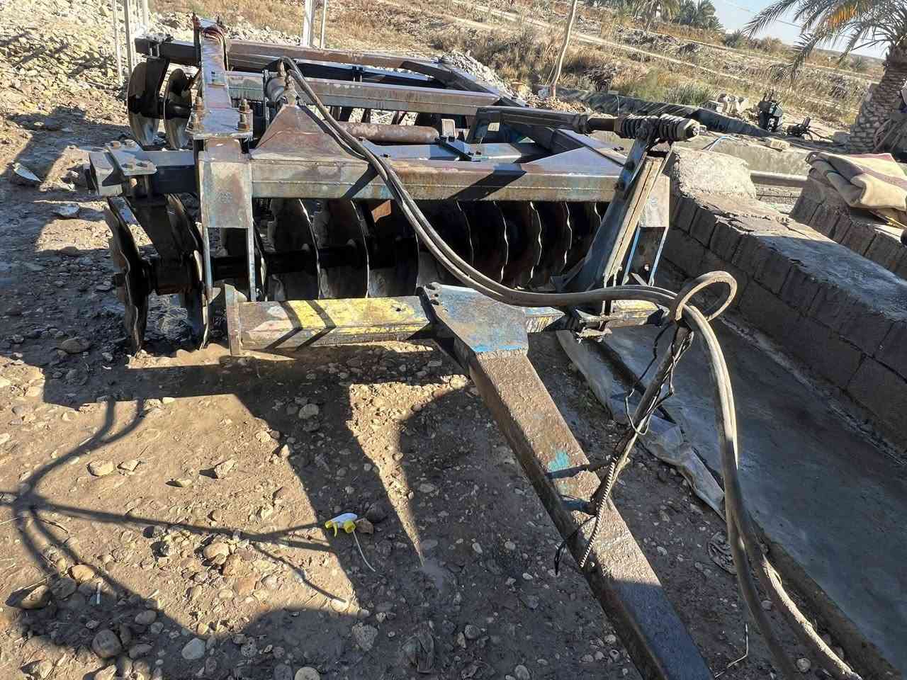 دسك انتاج صالح الدفاعي جاهز للعمل بدون كسر بدون لحيم مكفول تخم صوج شرط كسر كارتون مابي نقص ابدد لاتصال *********** المكان زبيديه شارع المعارض قرب السونار معرض مزارع واسط
