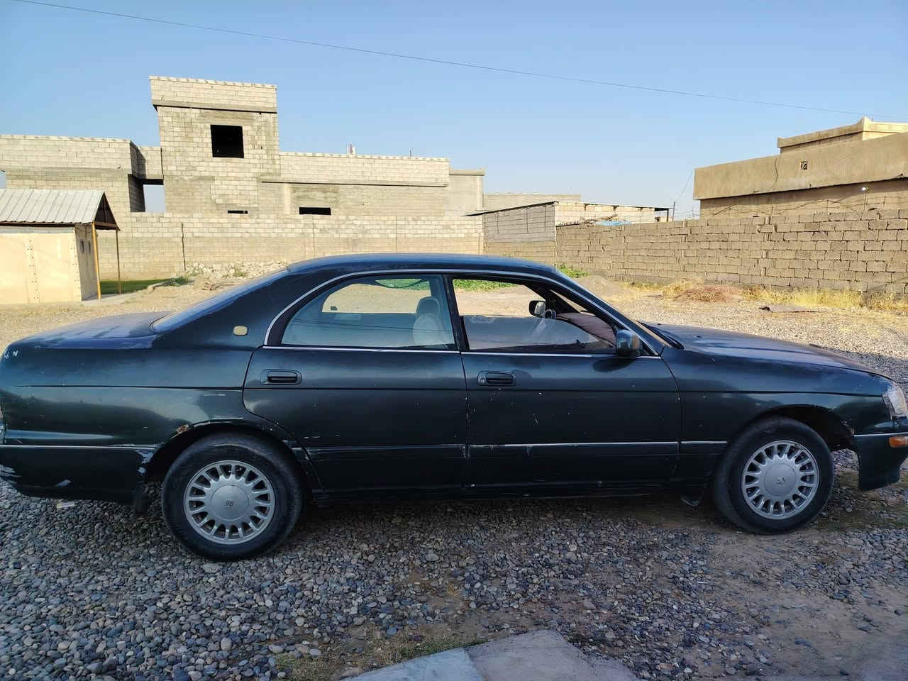 السلام عليكم بطه فحص انبار بدون وكاله ما اندل صاحبها بيها سنويه بيضه كير محرك شرط صدر امامي جديد خلفي نص تواير زينات كهربائيات شغاله سعر 20$ بيها مجال مراوس يرهم  

***********
