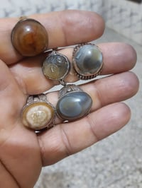 قديمات • اشياء قديمة • تحف • اكسسوارات شخصية • بغداد • حي طارق • للبيع...
