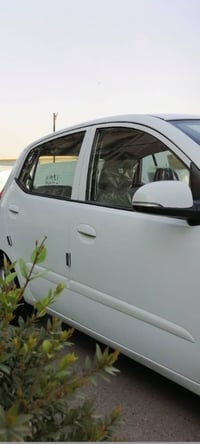 سيارة للبيع هونداي i10 الشركة العامة موديل ٢٠١٣ رقم بغداد ابأسمي محرك ...