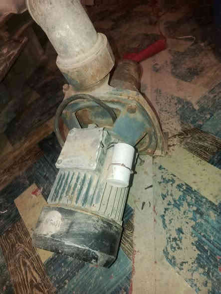 للبيع ماطور كهرباء سنكل تلاثه حصان ملفوف مره وحده نحاس صلي....... مكان بابل..........***********........ابو تلاثه
