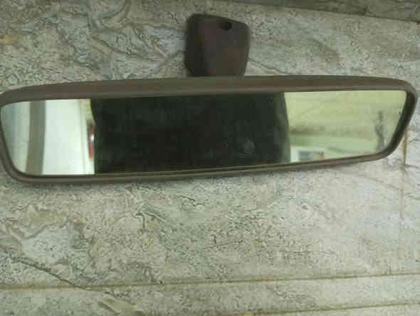 غراض بطه للبيع عنوان بصره حي الحسين شارع التأميم اتصال او واتساب فقط ***********
