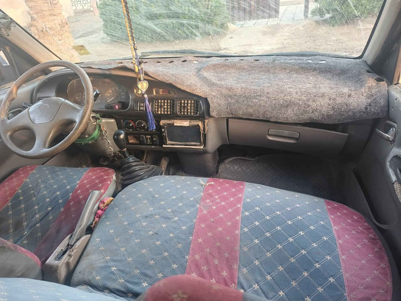 بريجو للبيع موديل ٩٦ بسمي سنويه صار سبوع من صاقطه محرك بخار وتنقيص كير اكسن حداديه تخم تاير كهربائيات داخل خير من الله سياره عوزها تلحيضات بور هم تعبات بيه شواصي تلاثه كفاله جهة العبري مصلح مكفوله من الضربه مصبوغة جماليه وعليه غرامات تريد عليه تريد عل مشتري كلشي حسب الإتفاق سعرها ٤٣ بيه مجال قليل***********
