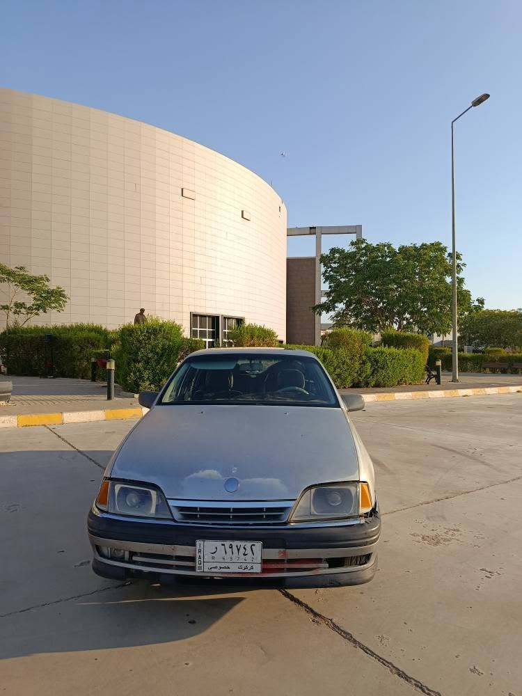 Opel omega 1992
محرك 20 گير عادي 
سعر 43  بيها مجال 
***********
*********** كركوك, العراق
