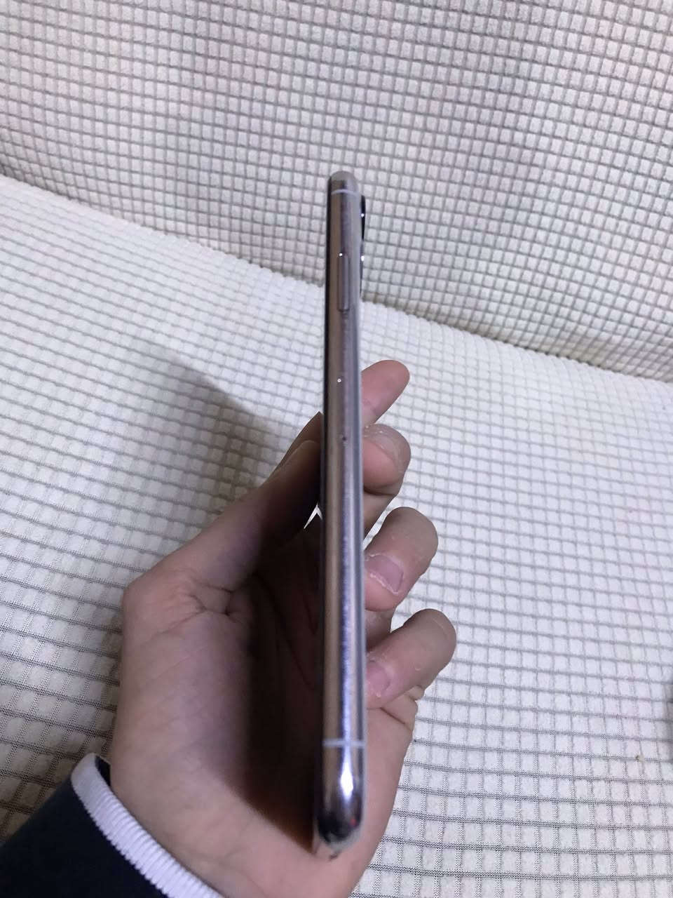 سلام عليكم شباب 11برو ماكس  مثل ماموضح بل صور مستبدل شاشه تفصيخ فيس ايدي لا يعمل جهاز باقي كله مكفول ذاكره256بطاريه86بلاديه وبي هاي الفطور مامئثرات عل شاشه سعره 325وبي مجال مكاني بصره ***********واتساب فقط ملاحضه جهازي ماويا ملحقات فقط كفر
