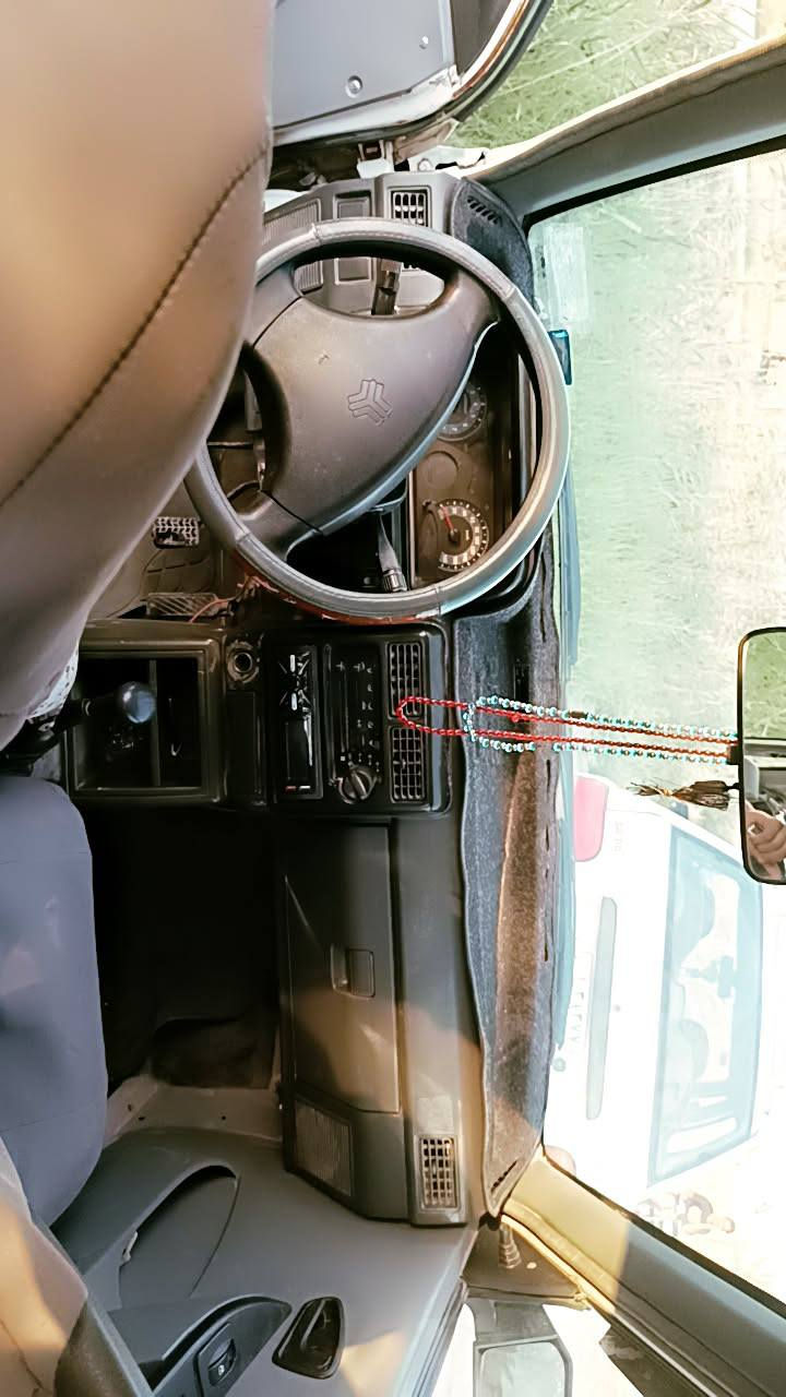 سلام عليكم سايبه البيع موديل 10سنويه 28سياره جاهزه كير مكينه خير منه الله رقم كربلاء سعر 23السفسار ***********مرواس عادي مكاني كربلاء بلجاير
