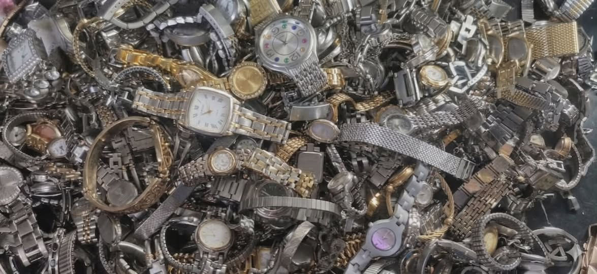 السلام عليكم ااخوتي الكرام

لاصحاب المشاريع الصغيره

تم و بعون الله تعالى وصول وجبه من الساعات الباله المستخدم رجالي و نسائي 
اخوتي البيع وزن فقط
كارتون مغلق ليبل مضمون
اقل وزن ٦ كيلو سعر الكيلو الواحد  ١٠٥ الف
يتكون الكيلو من ٢٠ لل ٢٥ قطعه حسب احجام الساعات

((الصوررررررررر نمووووووذج)) 

تجي ابنفسك اخي تفتح الكارتون للتاكد و تستلم

لا يوجد توصيل اخوتي هذي كارتون مغلق وليس مفتوح
العنوان بغداد الزعفرانيه الكبيسي 
للحجز المراسله عل خاص


**إذا كنت صاحب هذا الإعلان وتريد حذفه لأي سبب، رجاءا أرسل رسالة إلى الدعم الفني**