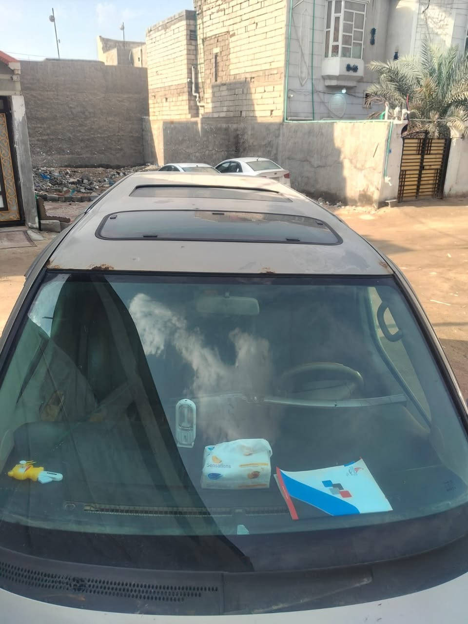 سياره موديل 14 معليه تسئجل أصويل مدفوع الكمرك سياره بسمي سياره بيه تخيررا بل نمره اولى بل كير سياره مثل ما موضح بل صور تخم تاير جاهز. سياره حداديه جديده توني بدلهن مكفول من نقل جثه و الكص و الحادث رقم *********** سعر 55
