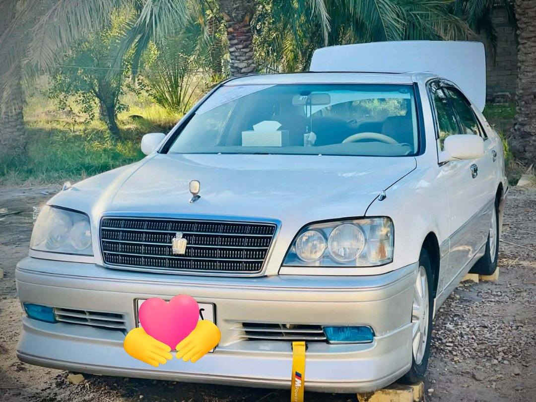 ملكه كرستال اصل كصة قماره فقط ادوات
فول يعني فول  للاخير سياره جديد 
اربع دكم اربع كشنات كهربه 
فتحه 
ثلاجه 
برده خلفيه تبريد ثلج 
مثبت سرعه كامره دوار
ويل نجمه 
لحايه خلفيه واماميه
حداده خلفيه واماميه تخم تاير جديد
لايت زنون عالي وناصي 
السعر 70 قابل للتفاوض 
العنوان البصره المدينه
‏‪***********‬‏
